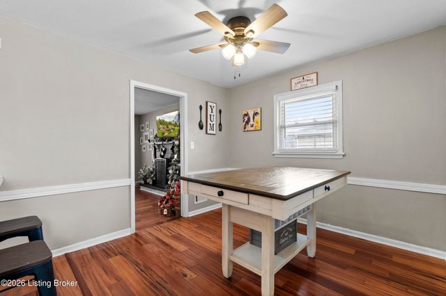 6714 Shareith Dr, Louisville, KY 40228