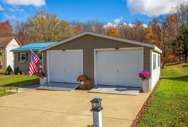 143 CENTER Street, Cambridge Springs, PA 16403