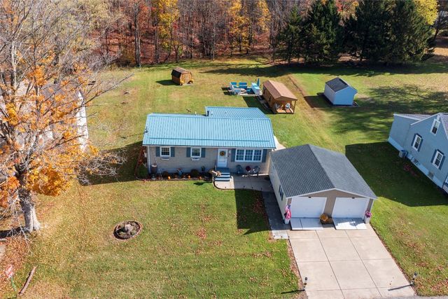 143 CENTER Street, Cambridge Springs, PA 16403