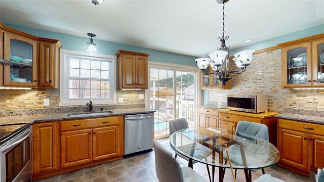 143 CENTER Street, Cambridge Springs, PA 16403