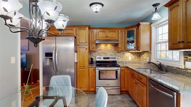 143 CENTER Street, Cambridge Springs, PA 16403