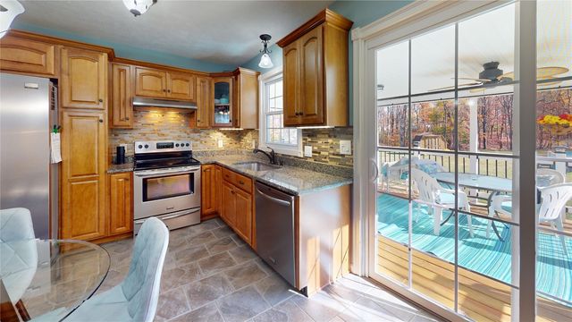 143 CENTER Street, Cambridge Springs, PA 16403