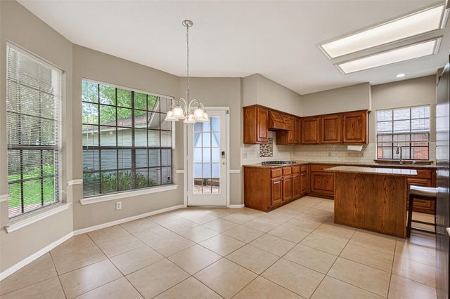 14634 Redwood Bend Trail, Houston, TX 77062