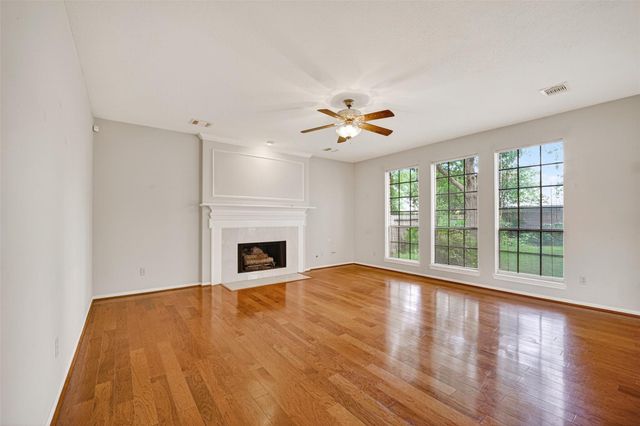 14634 Redwood Bend Trail, Houston, TX 77062
