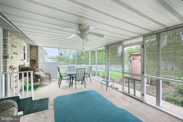 2750 NORTHVUE LN, York, PA 17408
