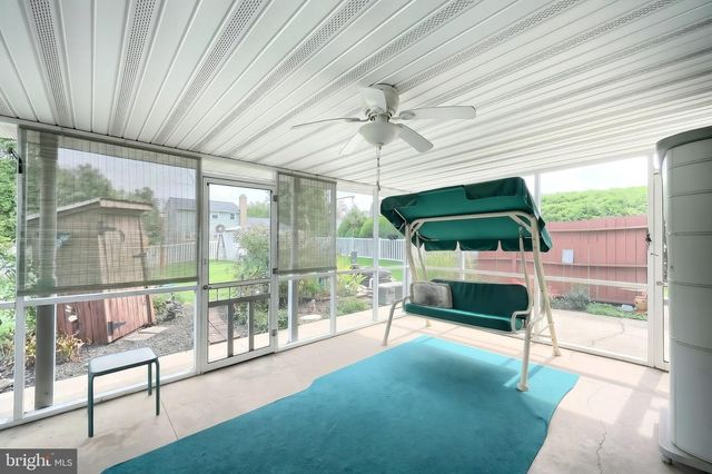 2750 NORTHVUE LN, York, PA 17408