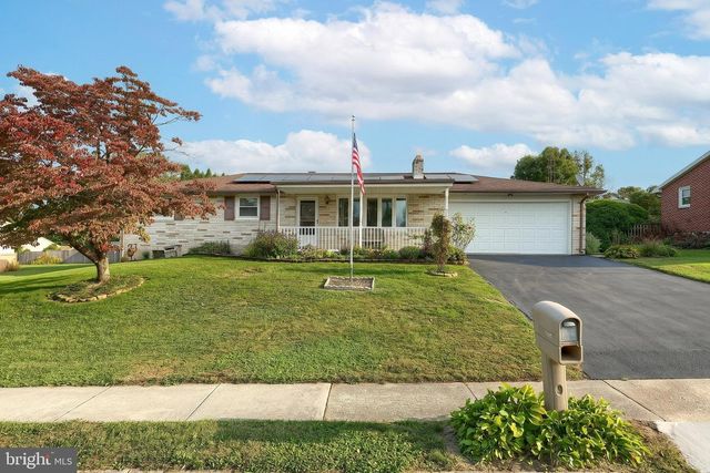 2750 NORTHVUE LN, York, PA 17408