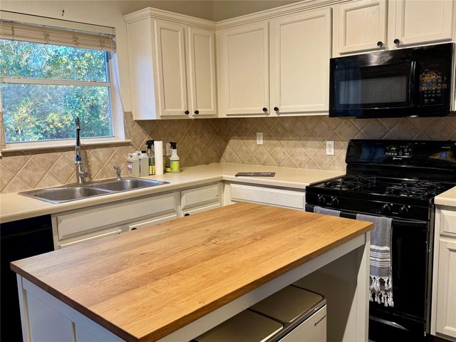 2308 Sweet Clover DR, Austin, TX 78745