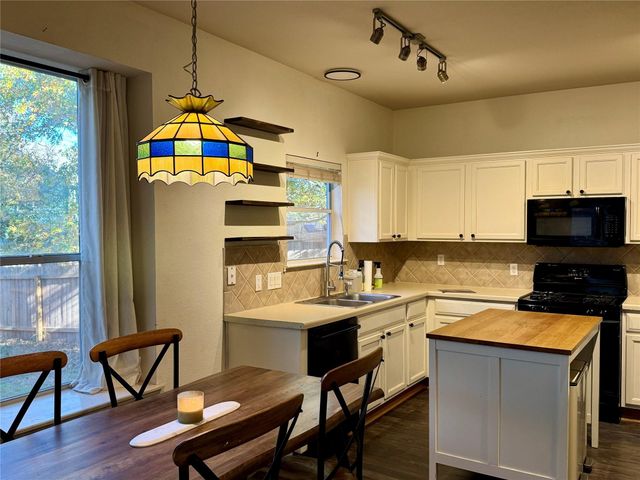 2308 Sweet Clover DR, Austin, TX 78745