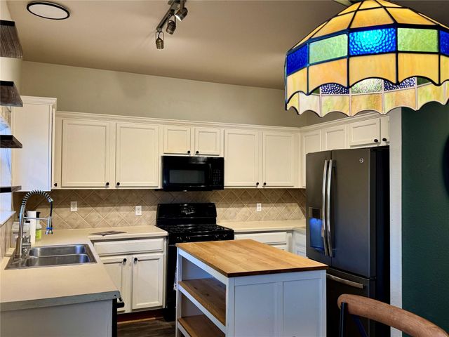 2308 Sweet Clover DR, Austin, TX 78745