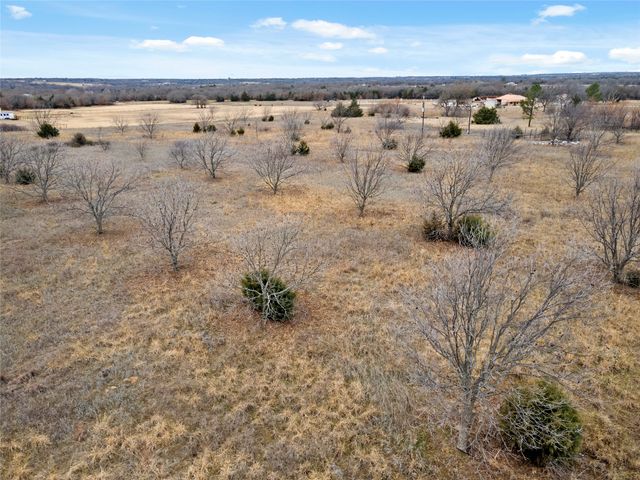 5068 Orchard Road, Bowie, TX 76230