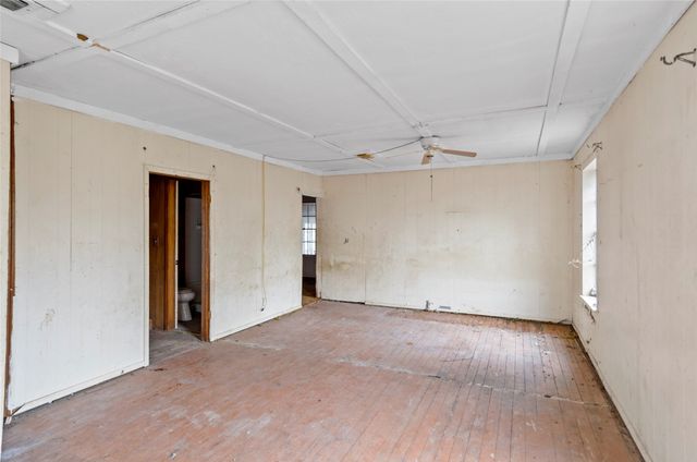 5068 Orchard Road, Bowie, TX 76230