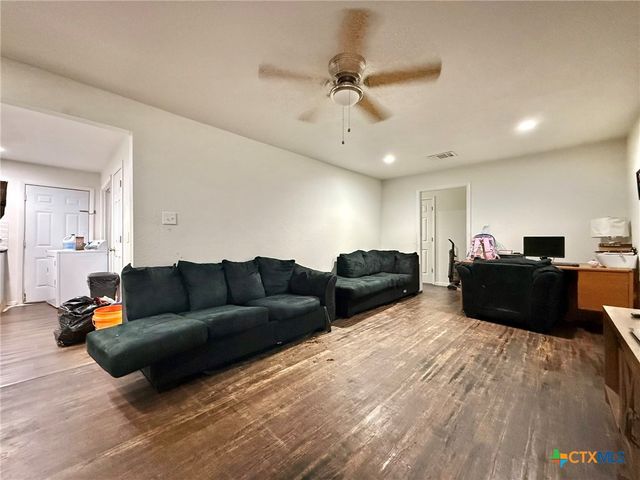 908 Wells Street 908-910, Killeen, TX 76541