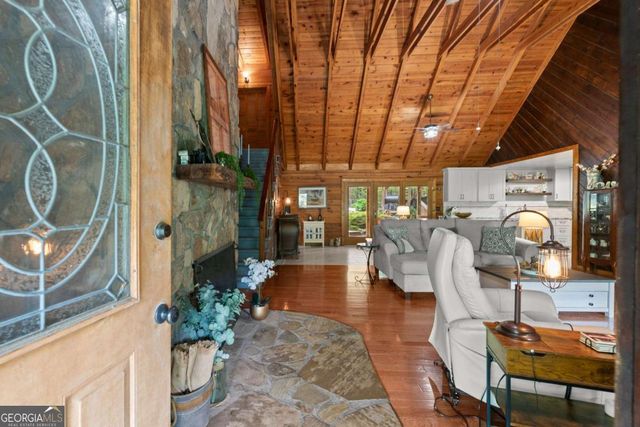 140 J R Road NE, Cartersville, GA 30121