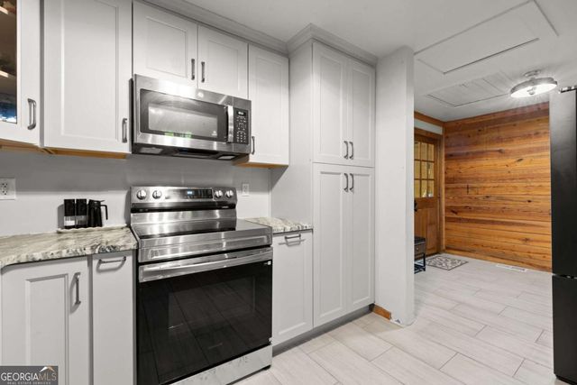 140 J R Road NE, Cartersville, GA 30121
