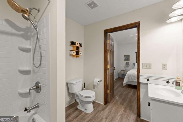 140 J R Road NE, Cartersville, GA 30121