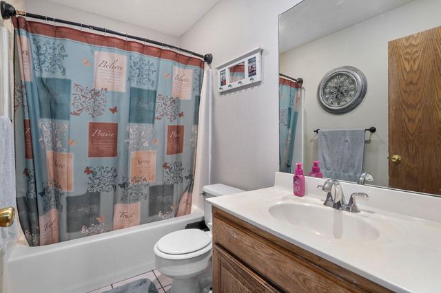 451 S 11th Street, Ozark, MO 65721