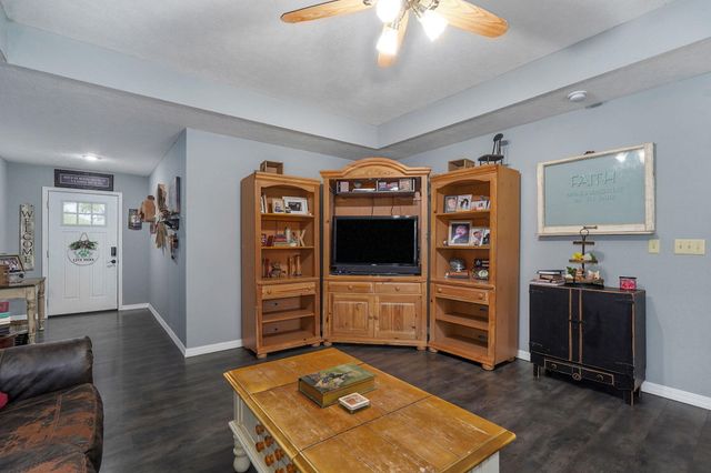 451 S 11th Street, Ozark, MO 65721