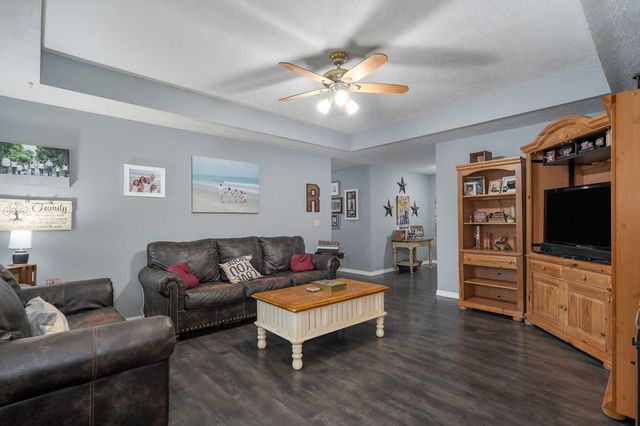 451 S 11th Street, Ozark, MO 65721