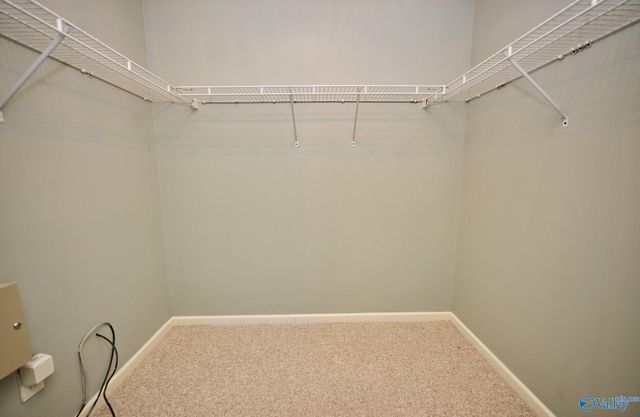 139 Canterbury Circle, Athens, AL 35611