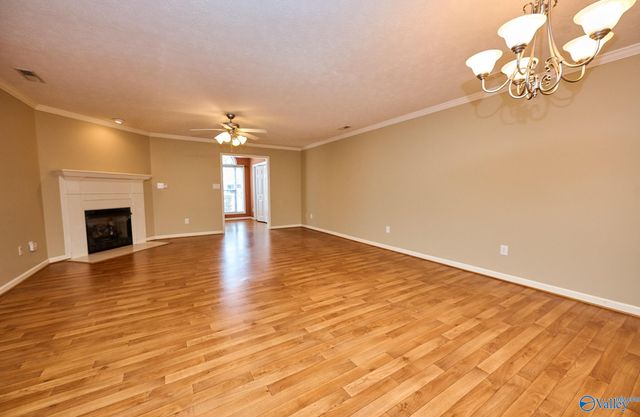 139 Canterbury Circle, Athens, AL 35611