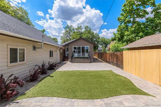 2780 S Pennsylvania Street, Englewood, CO 80113