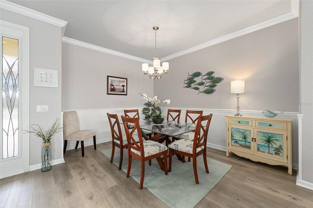 Image 13 of property listing at 9299 SW 66TH LOOP, Ocala, FL 34481