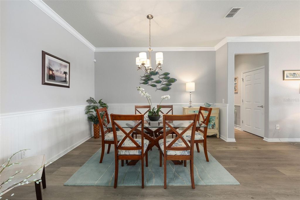 Image 14 of property listing at 9299 SW 66TH LOOP, Ocala, FL 34481