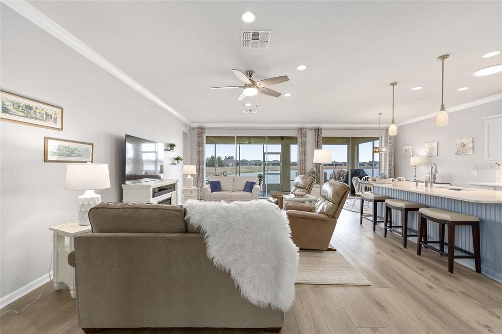 Image 18 of property listing at 9299 SW 66TH LOOP, Ocala, FL 34481