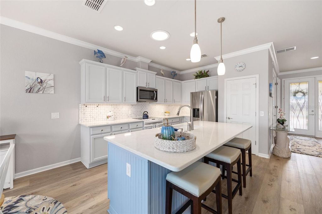 Image 26 of property listing at 9299 SW 66TH LOOP, Ocala, FL 34481