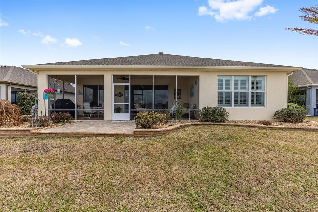 Image 45 of property listing at 9299 SW 66TH LOOP, Ocala, FL 34481