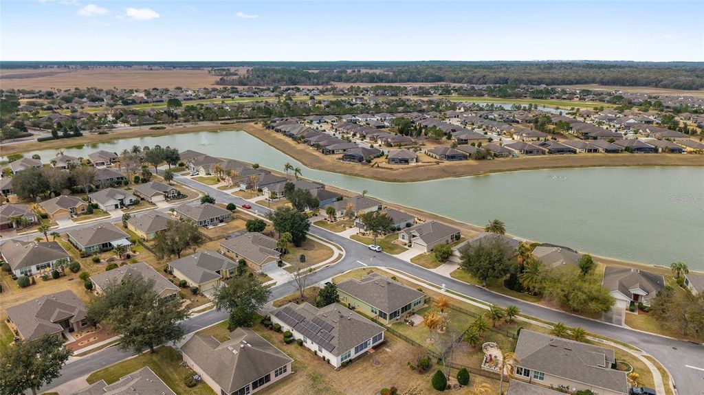 Image 54 of property listing at 9299 SW 66TH LOOP, Ocala, FL 34481