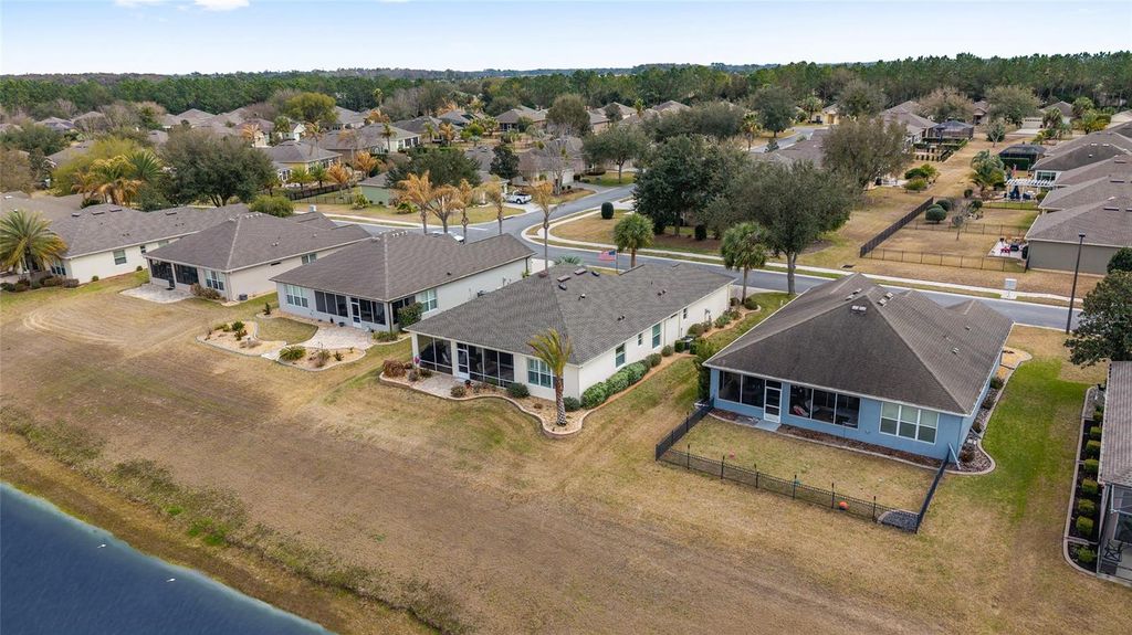 Image 59 of property listing at 9299 SW 66TH LOOP, Ocala, FL 34481