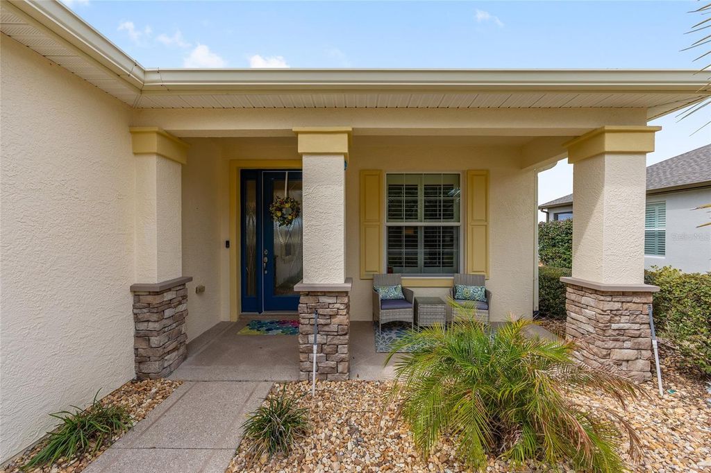 Image 9 of property listing at 9299 SW 66TH LOOP, Ocala, FL 34481