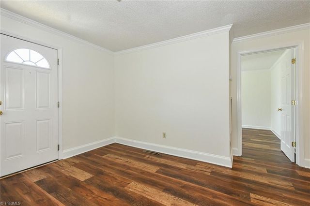 2714 Richard Street, Greensboro, NC 27405