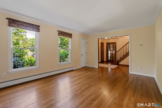 674 Middle Road Turnpike, Woodbury, CT 06798