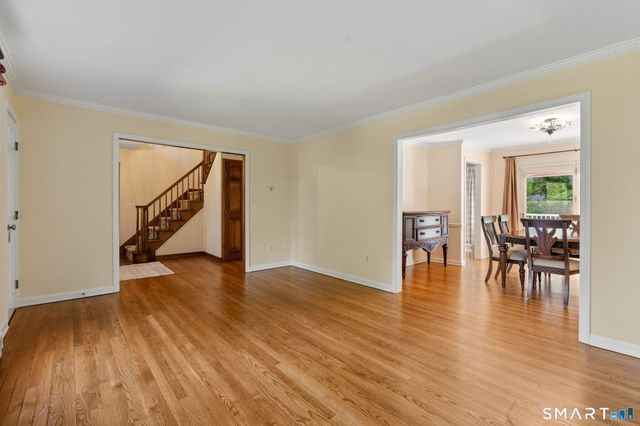 674 Middle Road Turnpike, Woodbury, CT 06798