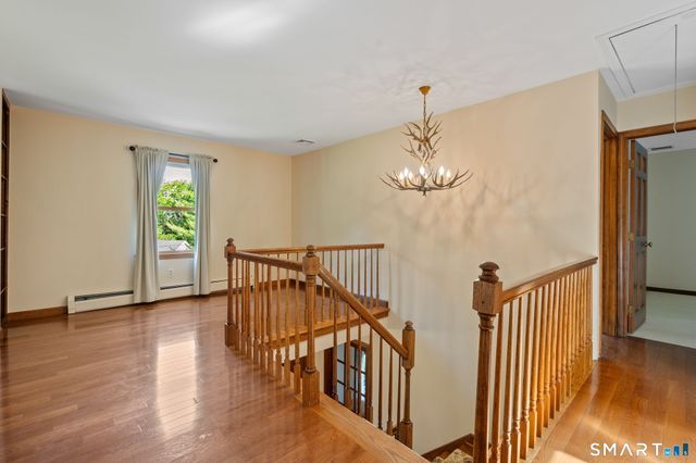 674 Middle Road Turnpike, Woodbury, CT 06798