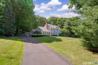 674 Middle Road Turnpike, Woodbury, CT 06798