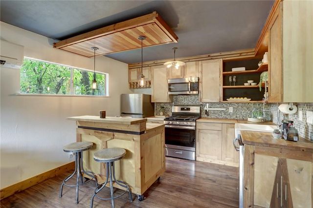 1007 Prospect Ave, Austin, TX 78702