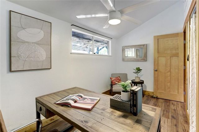 1007 Prospect Ave, Austin, TX 78702