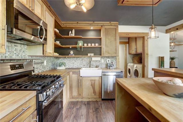 1007 Prospect Ave, Austin, TX 78702