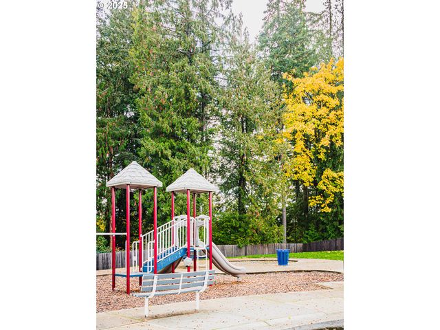 2116 N 3RD Way, Ridgefield, WA 98642