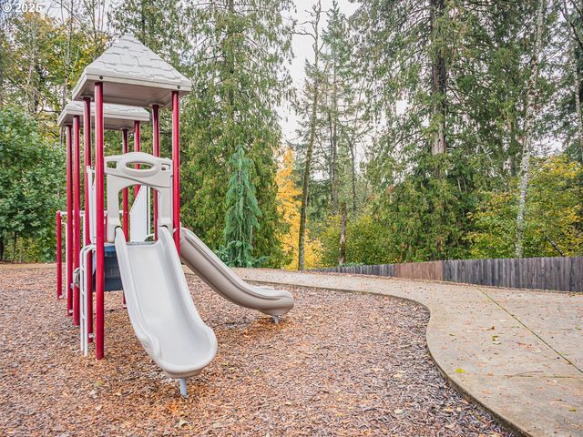 2116 N 3RD Way, Ridgefield, WA 98642