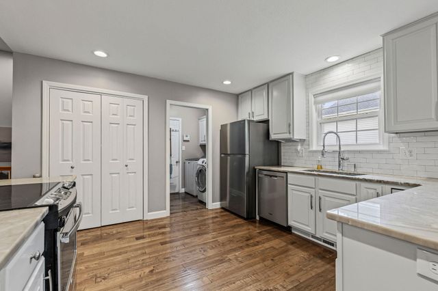 4405 RAINBOW TROUT DR, Columbia, MO 65203