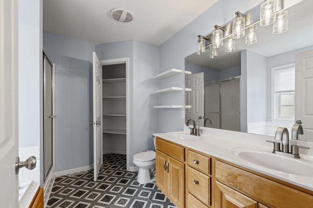 4405 RAINBOW TROUT DR, Columbia, MO 65203