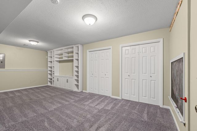 4405 RAINBOW TROUT DR, Columbia, MO 65203