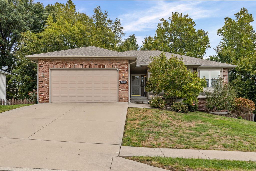 4405 RAINBOW TROUT DR, Columbia, MO 65203