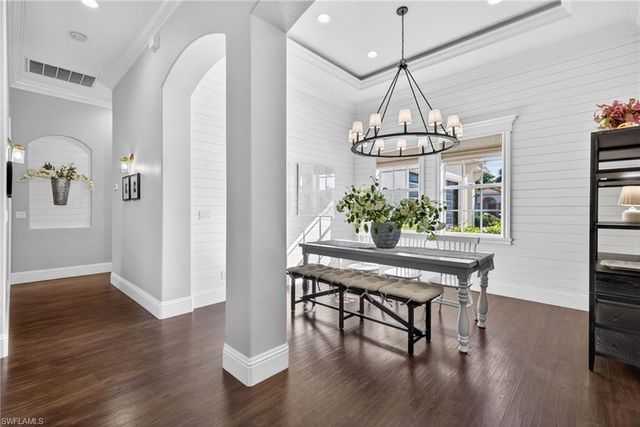 24920 Divot DR, Bonita Springs, FL 34135