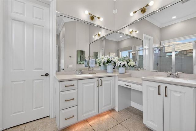 24920 Divot DR, Bonita Springs, FL 34135